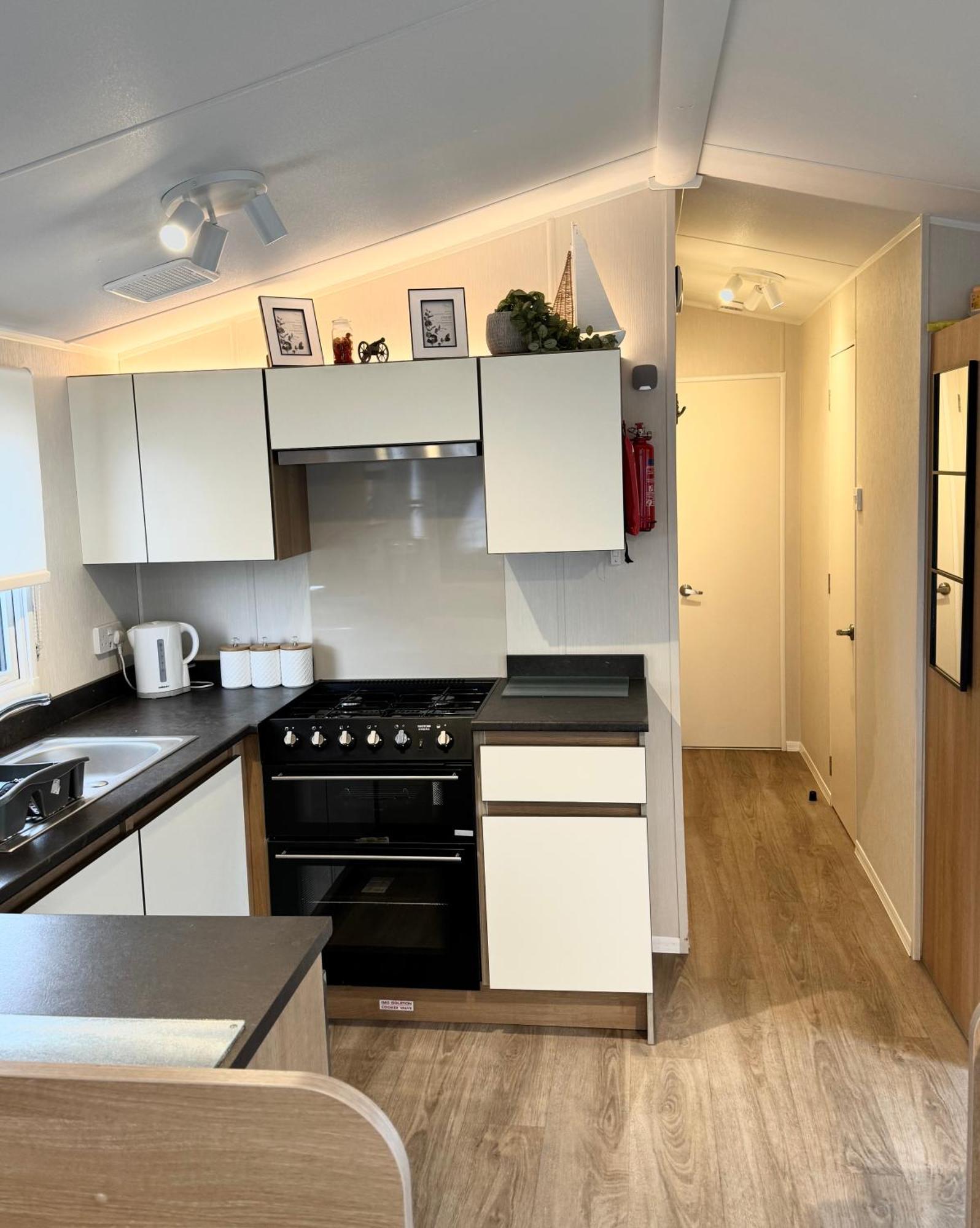 Oaken Caravan - Golden Sands Away Resorts Kinmel Bay Exterior photo